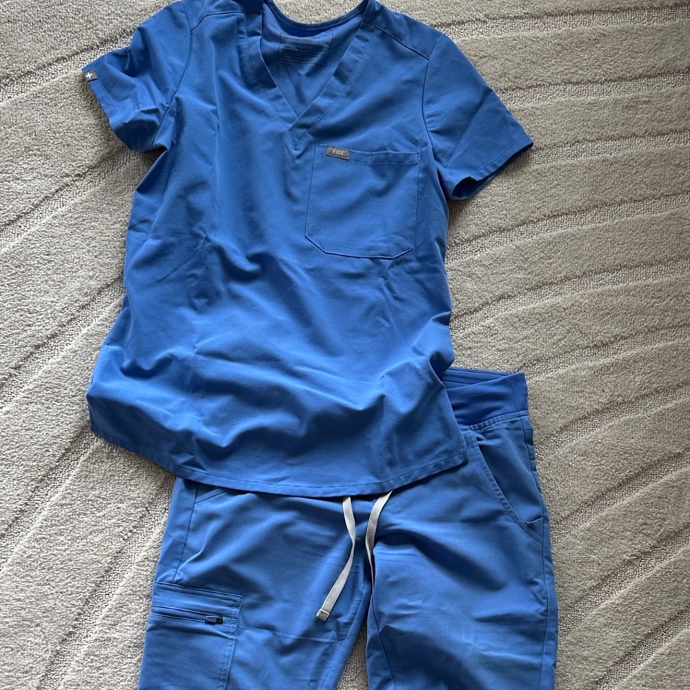 Figs Light Blue Scrub Set XS